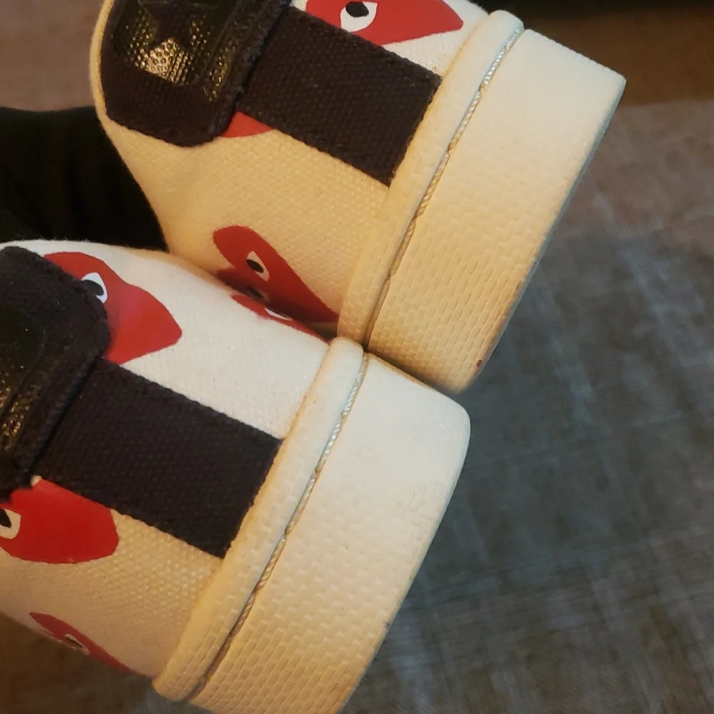 Play Sneakers - Picture 9 of 12